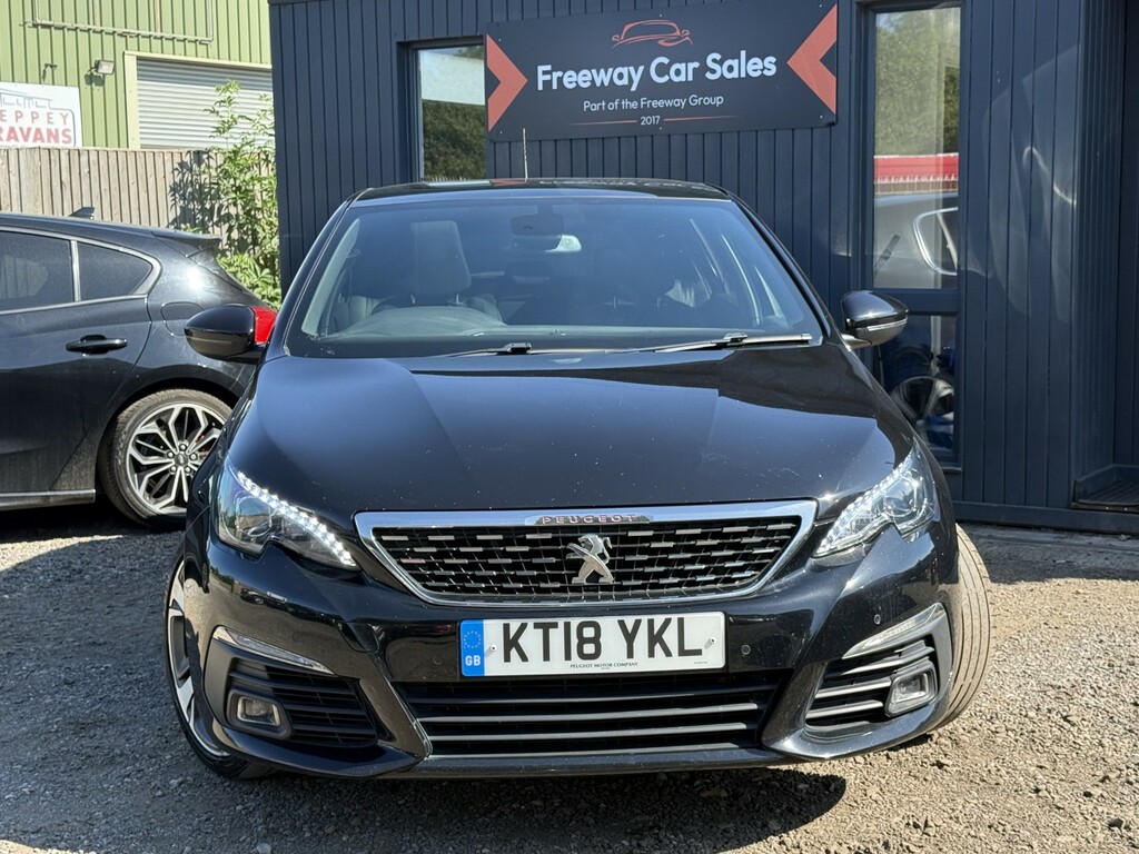 Peugeot 308 Hatchback 1.5 Bluehdi Gt Line Hatchback KT18YKL Black #4