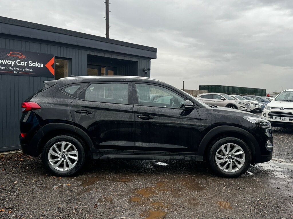 Hyundai Tucson 1.6 Gdi Blue Drive Se Suv Euro 6 Black #2