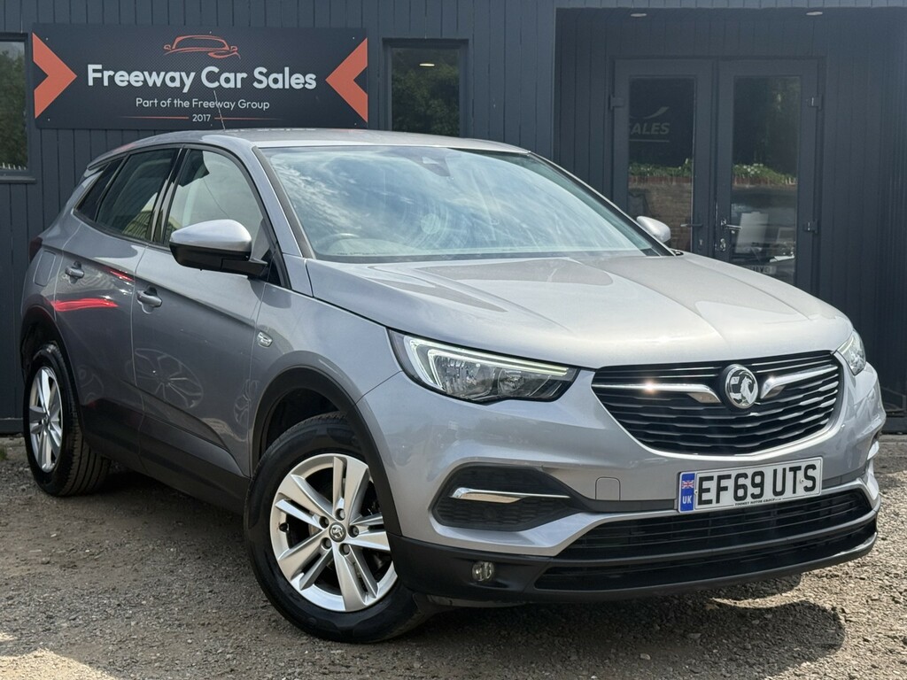 Vauxhall Grandland X Suv 1.2 Turbo Gpf Se Suv Euro 6 Grey