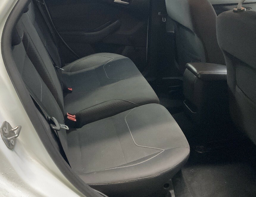 Ford Focus 1.0T Ecoboost Zetec Hatchback Eu White #6