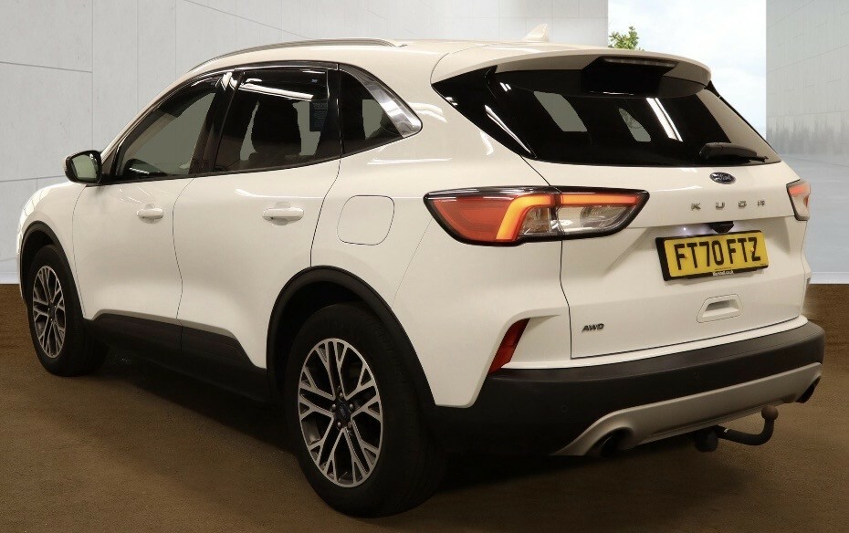 Ford Kuga 2.0 Ecoblue Titanium First Edition Suv FT70FTZ White #3