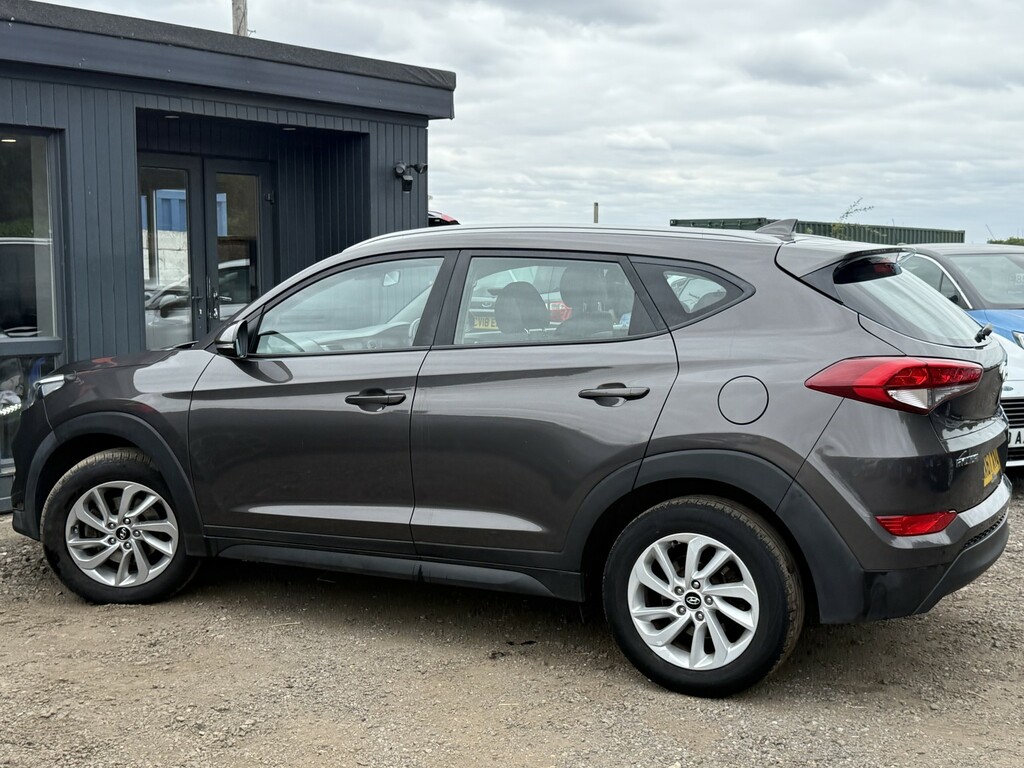 Hyundai Tucson 1.7 Crdi Blue Drive Se Nav Suv Dct Euro Grey #2