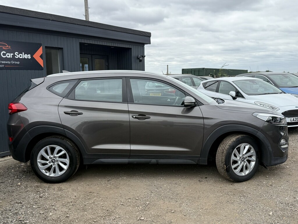 Hyundai Tucson 1.7 Crdi Blue Drive Se Nav Suv Dct Euro Grey #3