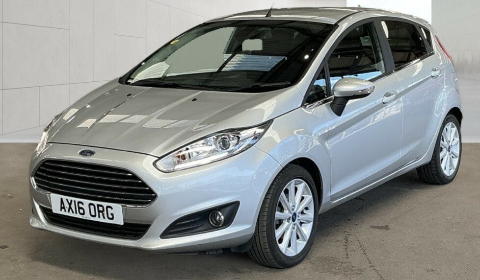 Ford Fiesta 1.0T Ecoboost Titanium Hatchback Manua Silver #2