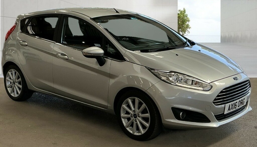 Ford Fiesta 1.0T Ecoboost Titanium Hatchback Manua Silver