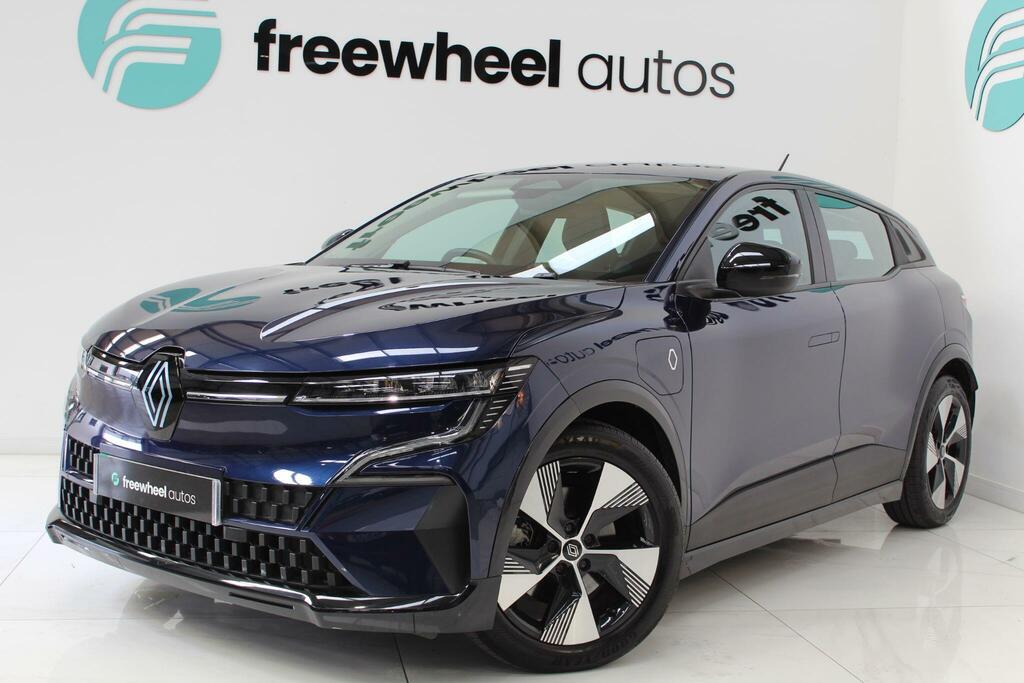 Renault Megane E-Tech 60Kwh Equilibre Optimum Charge Blue #2