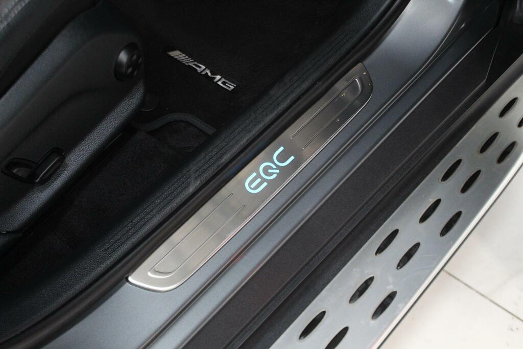 Mercedes-Benz EQC Suv Blue #42