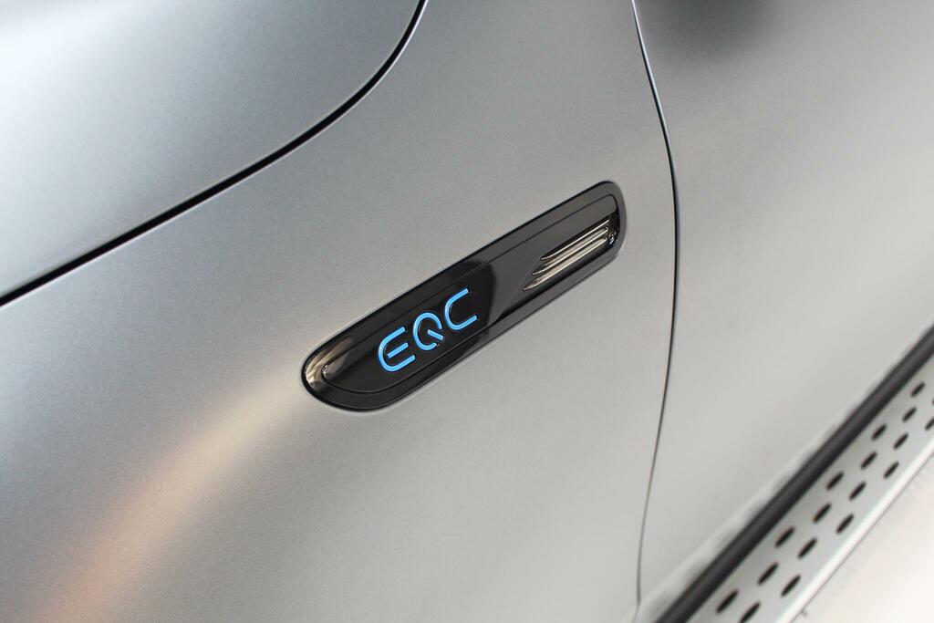 Mercedes-Benz EQC Suv Blue #14