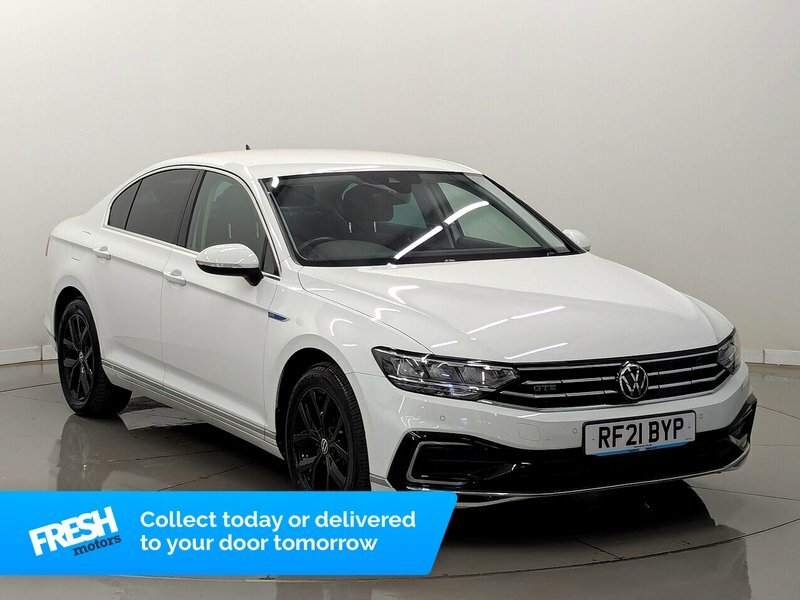 Volkswagen Passat Tsi Gte White
