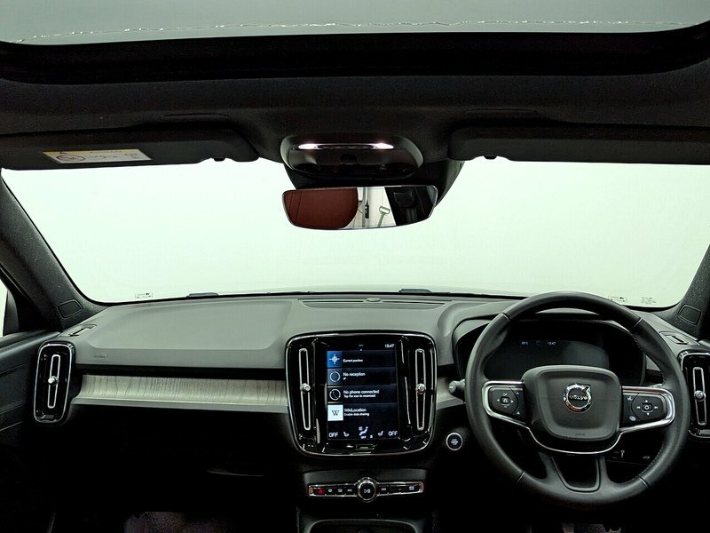 Volvo XC40 T3 Inscription Pro KS21DDK Black #3
