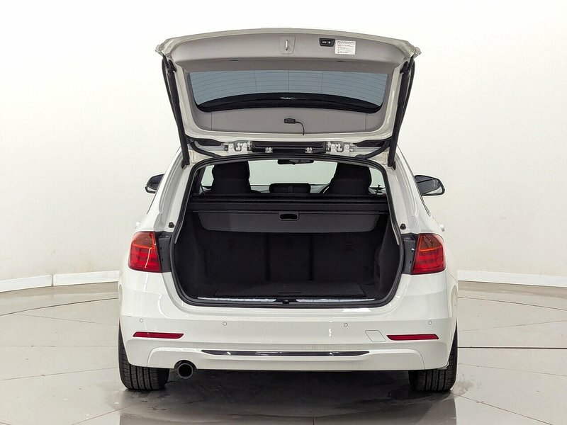 BMW 3 Series 320I Sport FM2867 White #4