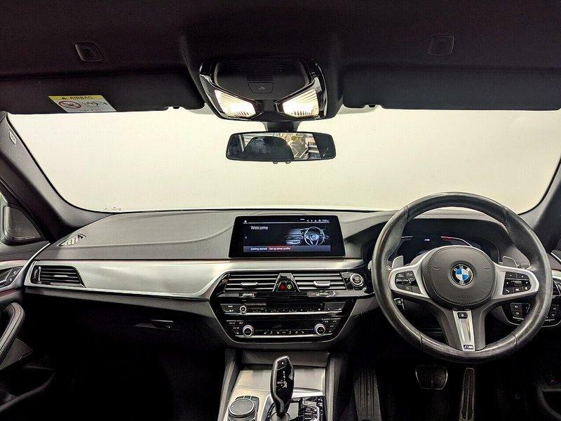 BMW 5 Series 520D Mht M Sport YG20DFD White #3