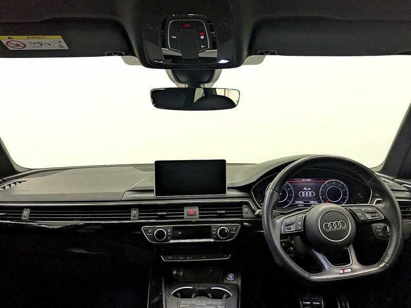 Audi A4 Avant Tfsi Black Edition Grey #3