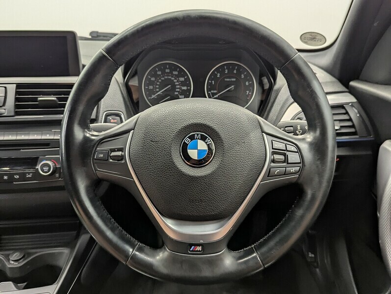 BMW 1 Series Sport White #16