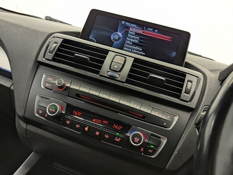 BMW 1 Series Sport White #26