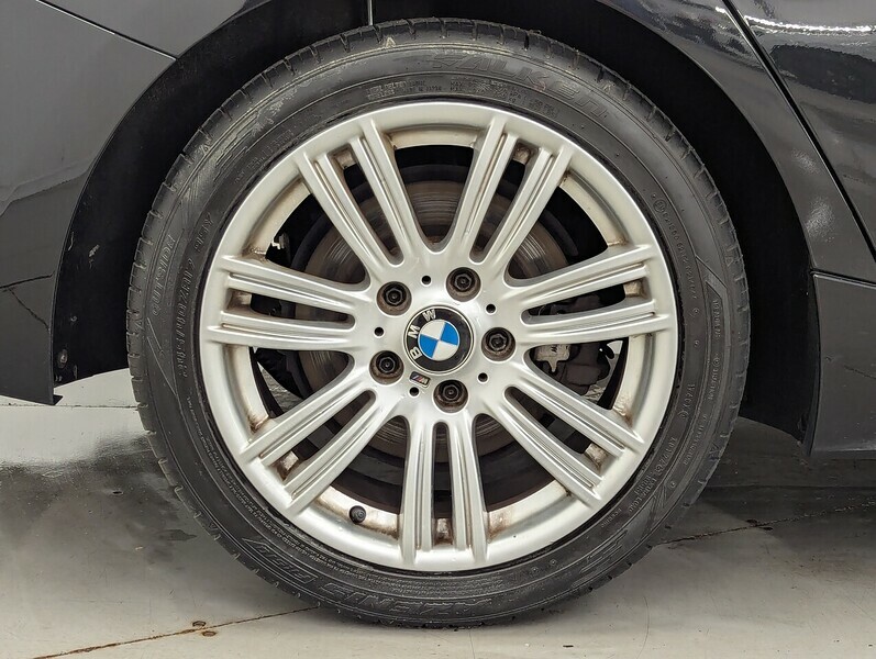BMW 1 Series Sport White #14