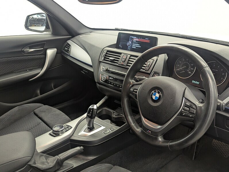 BMW 1 Series 116D Sport Black #14