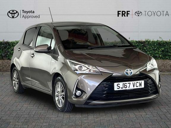 Toyota Yaris Icon Tech Hybrid Brown