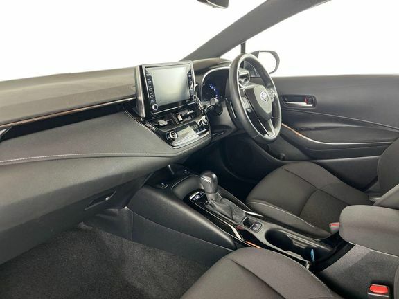 Toyota Corolla 2.0 Vvt-h Design Cvt Euro 6 Ss Black #5