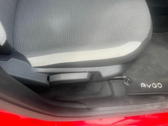 Toyota Aygo X X-play Tss White #36