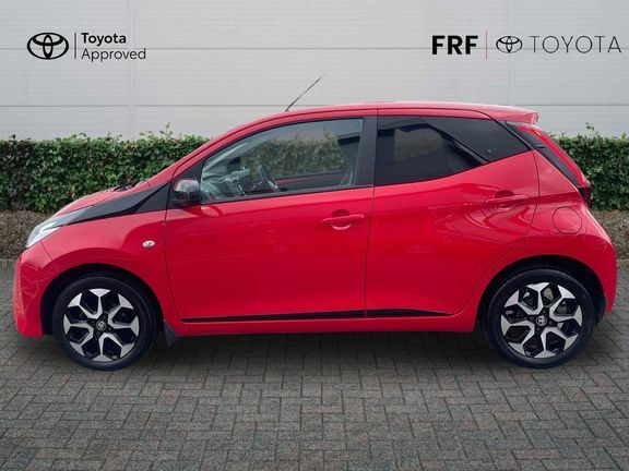Toyota Aygo X X-play Red #24