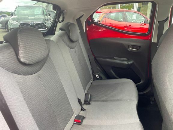 Toyota Aygo X X-play Red #8