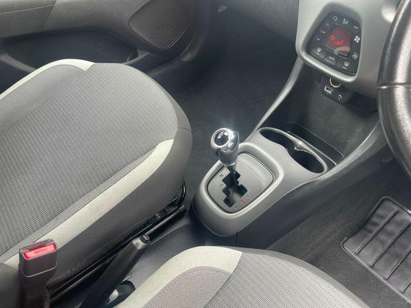 Toyota Aygo X X-play Red #27