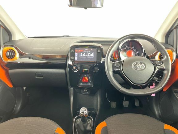 Toyota Aygo X X-cite M Bitone #6