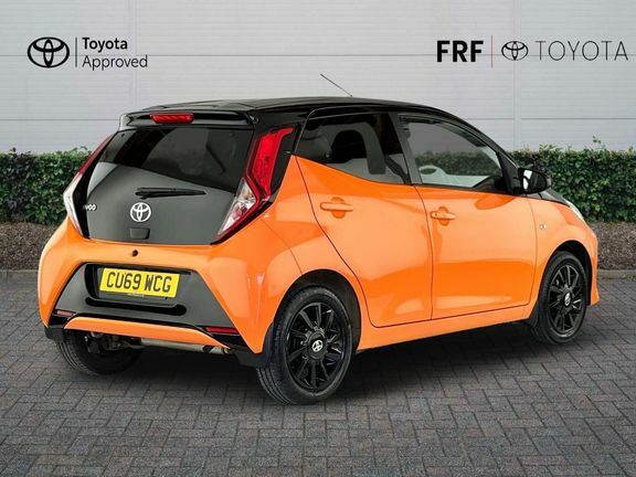 Toyota Aygo X X-cite M Bitone #2