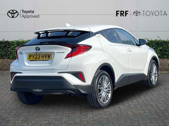 Toyota C-Hr Excel 1.8 White #2