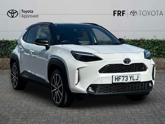 Toyota Yaris Cross Gr Sport Fwd White