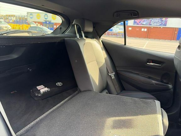 Toyota Corolla 2.0 Hybrid 178 Excel Cvt Panoramic Roof Silver #18