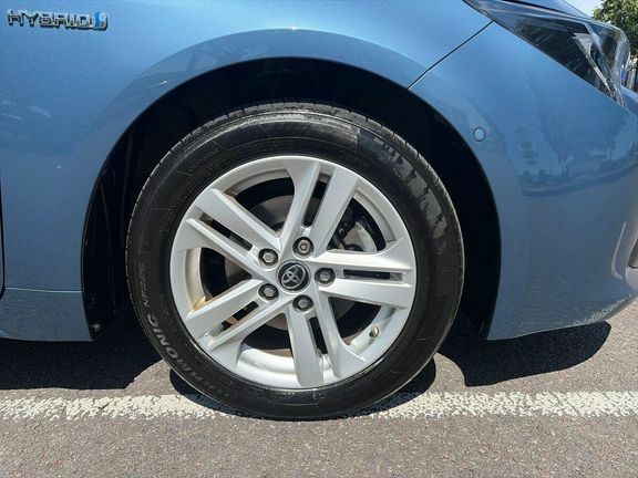 Toyota Corolla Toyota Hat 1.8 Hbd 122Hp Design Cvt Hatchback Blue #25
