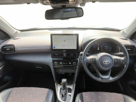 Toyota Yaris Cross Excel Fwd White #6