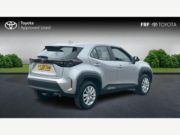 Toyota Yaris Cross Icon Fwd Silver #2