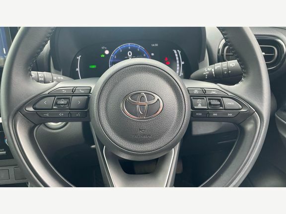 Toyota Yaris Cross Icon Fwd Silver #6