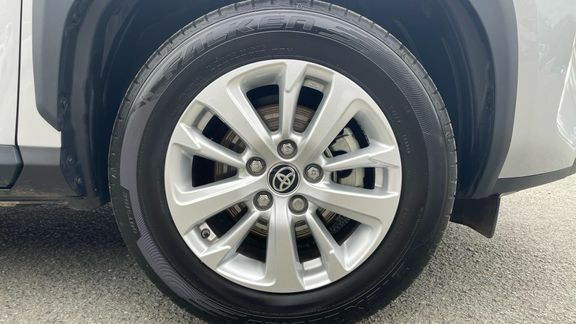 Toyota Yaris Cross Design White #17