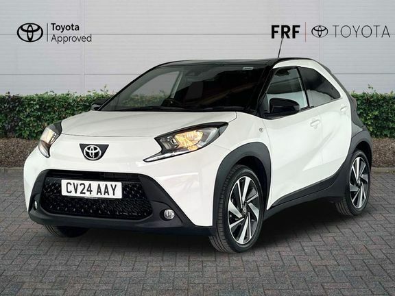 Toyota Aygo X Edge Automatic White #3