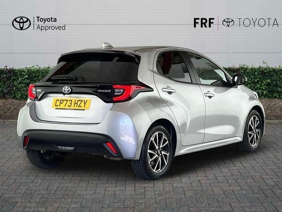 Toyota Yaris Design Silver #2