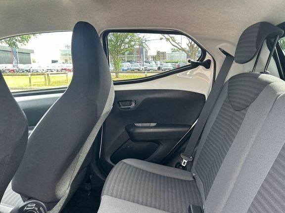 Toyota Aygo X X-trend Vvt-i 2019 19 Black #15