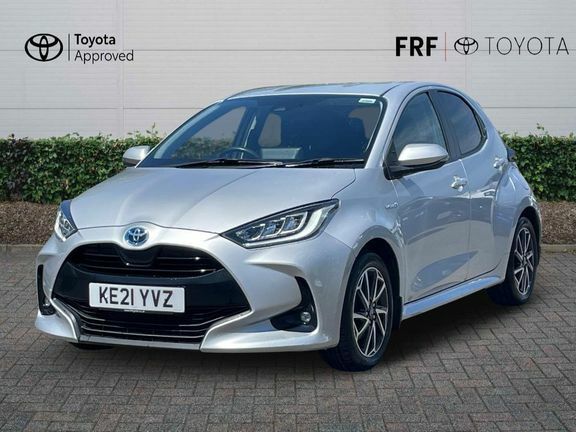 Toyota Yaris Yaris Design 1.5 Hybrid Silver #3