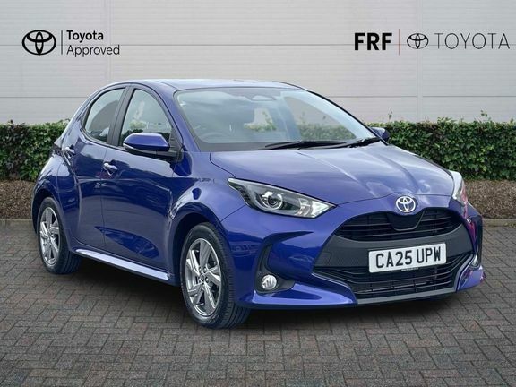 Toyota Yaris Icon Blue