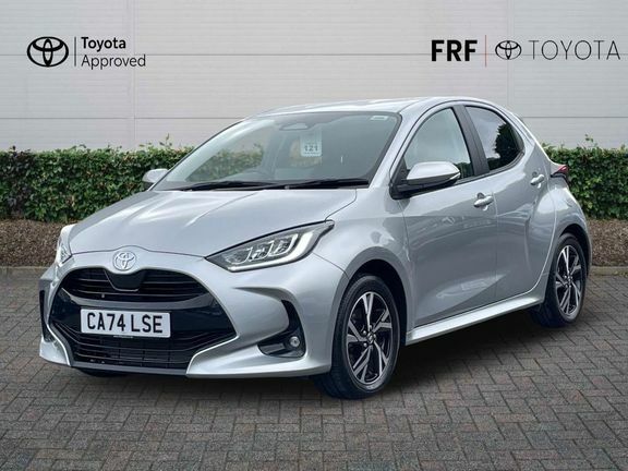 Toyota Yaris Design CA74LSE Silver #3