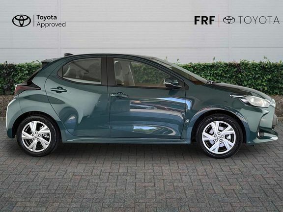Toyota Yaris 1.5 Hybrid 130 Excel Cvt #22