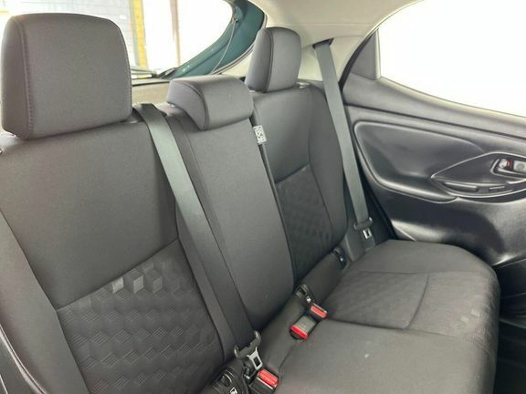 Toyota Yaris 1.5 Hybrid 130 Excel Cvt #8