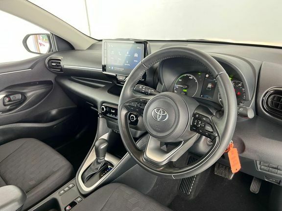 Toyota Yaris 1.5 Hybrid 130 Excel Cvt #11