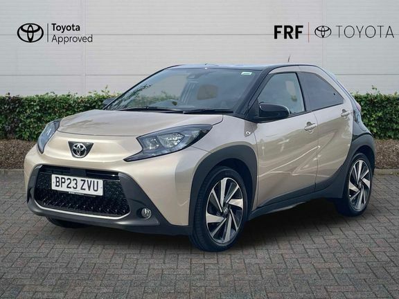 Toyota Aygo X Edge Manual Beige #3