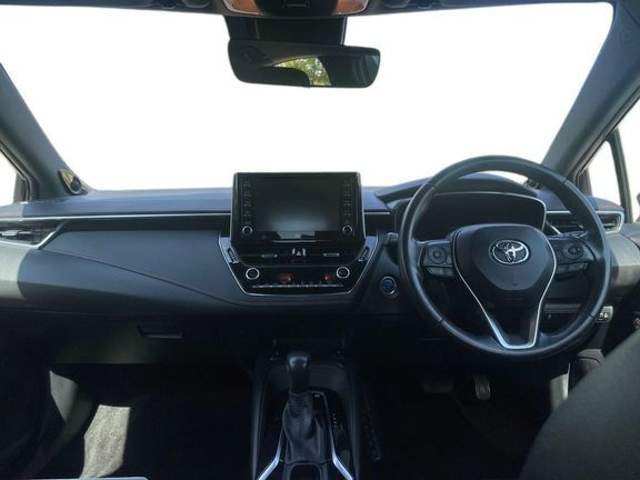 Toyota Corolla Excel 2.0 Hb Bitone Jbl Trk White #6