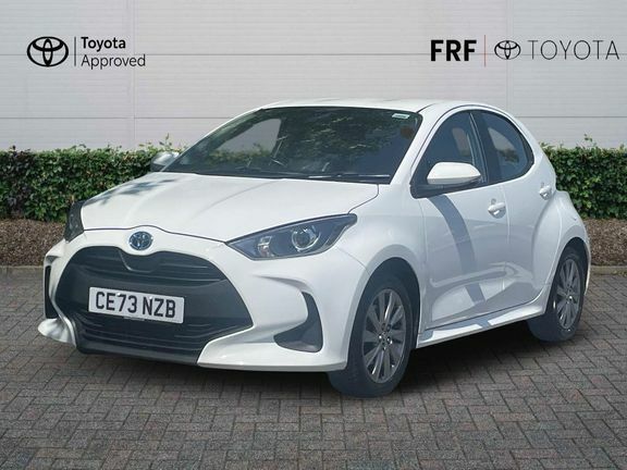 Toyota Yaris Icon CE73NZB White #3