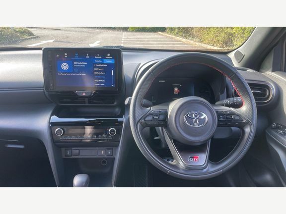 Toyota Yaris Cross Gr Sport Fwd Orange #6